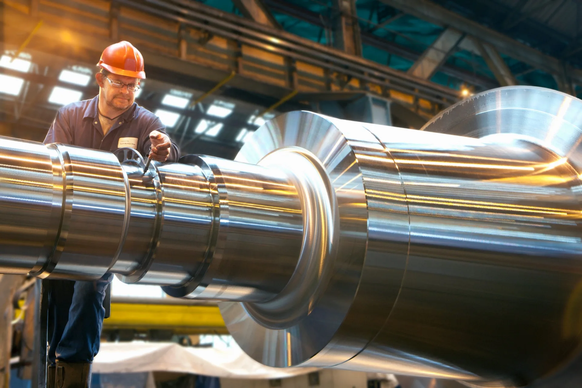 Ultrasonic testing (UT) and non-destructive quality inspection of forged and cast steel components